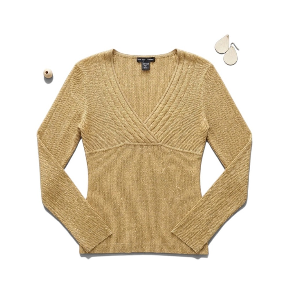 New York & Company Gold Metallic Ribbed Surplice V-Neck Sweater M Long Sleeve